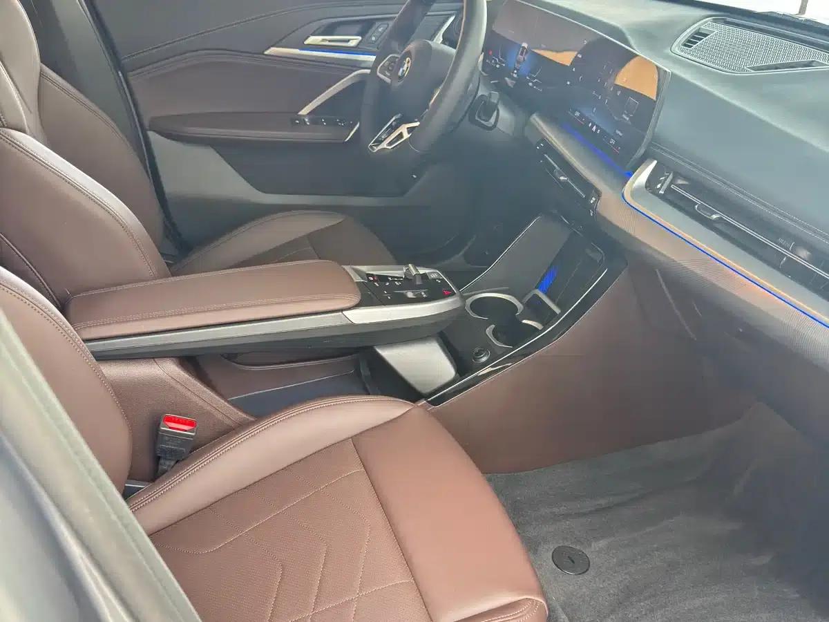 2024 BMW X1 sDrive25Li M Sport Package — миниатюра 6