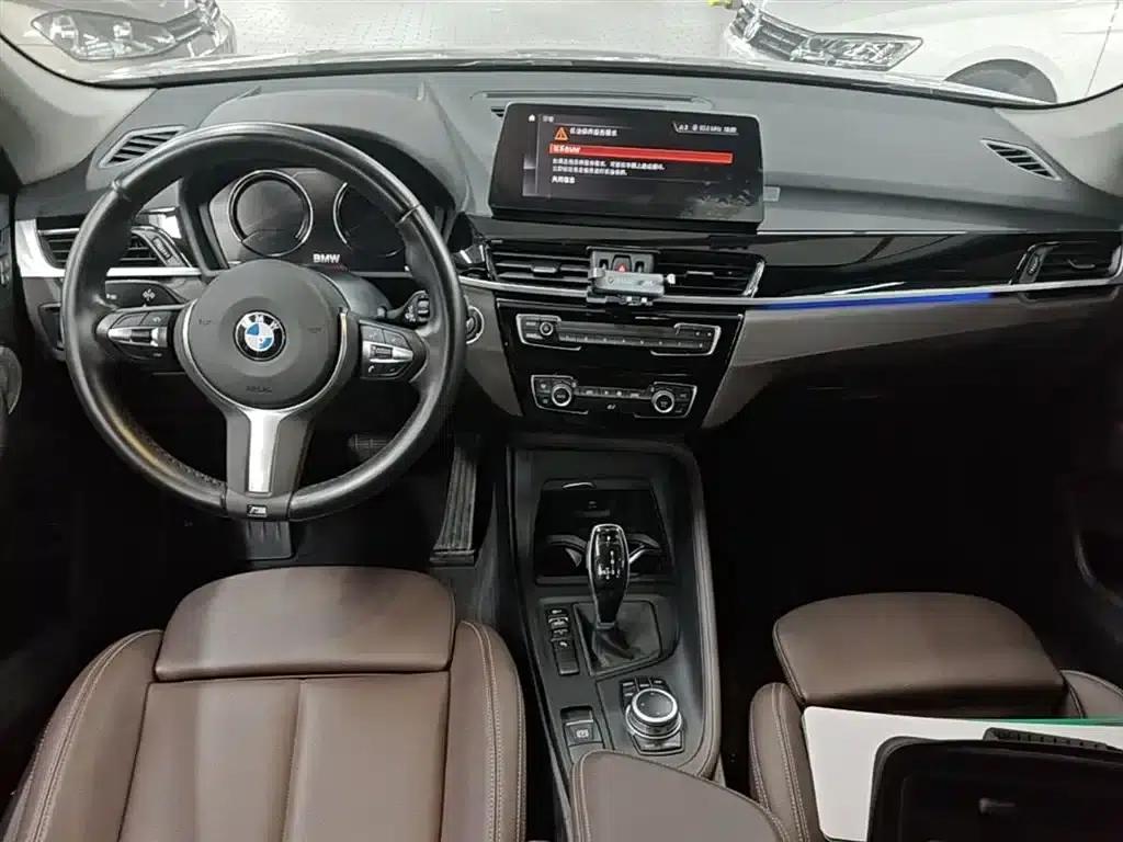 BMW X1 2020 sDrive25Li Leading Edition — миниатюра 16