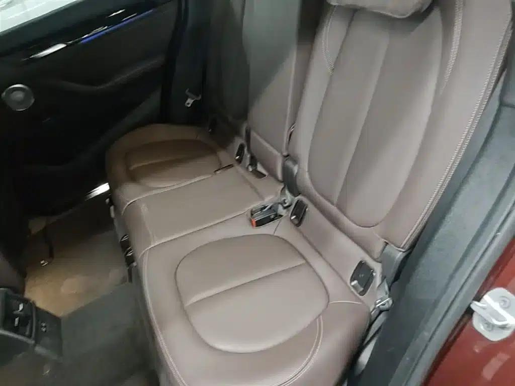 BMW X1 2020 sDrive25Li Leading Edition — миниатюра 24