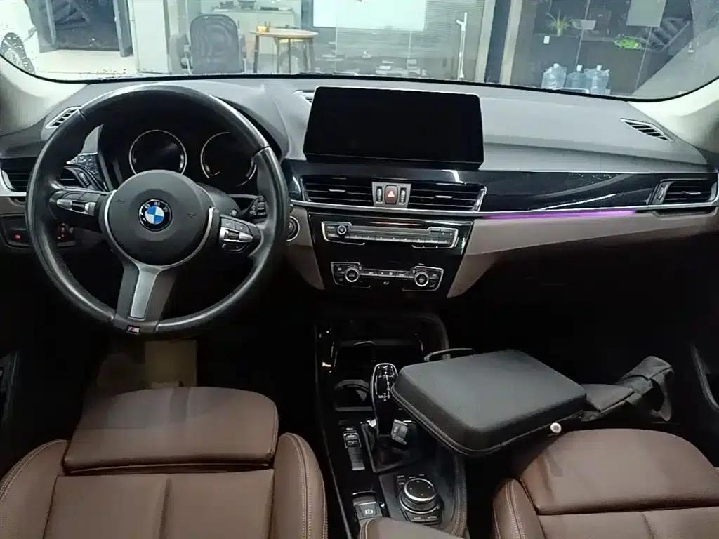 BMW X1 2020 sDrive20Li Premium — миниатюра 10