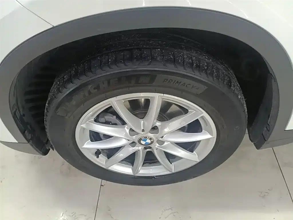 BMW X1 2016 sDrive18Li Fashion Edition — миниатюра 23
