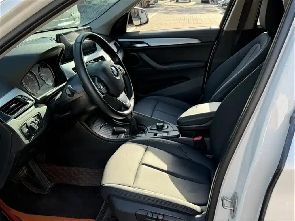BMW X1 2019 sDrive18Li Fashion Edition — миниатюра 9