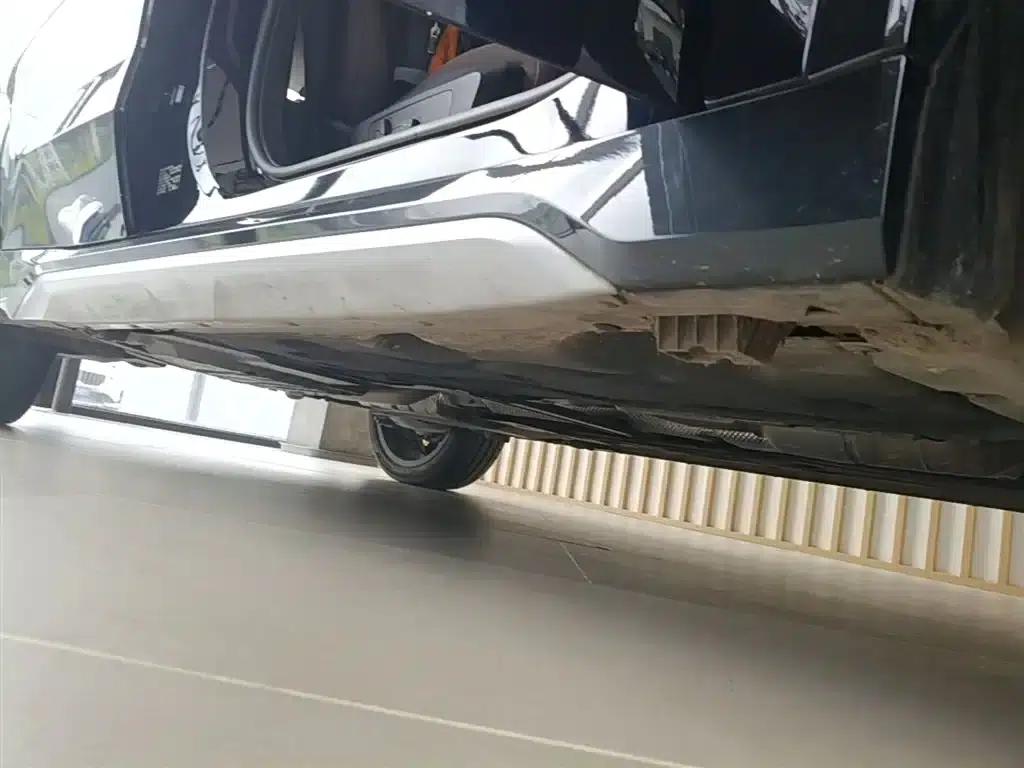 2023 BMW X1 xDrive25Li X Design Package — миниатюра 21