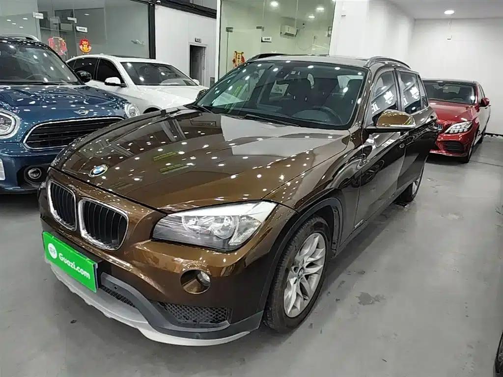 BMW X1 2015 sDrive18i Fashion Upgrade Edition — миниатюра 2