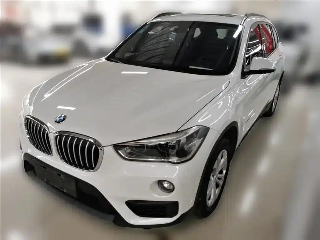 BMW X1 2016 sDrive18Li Premium — миниатюра 3
