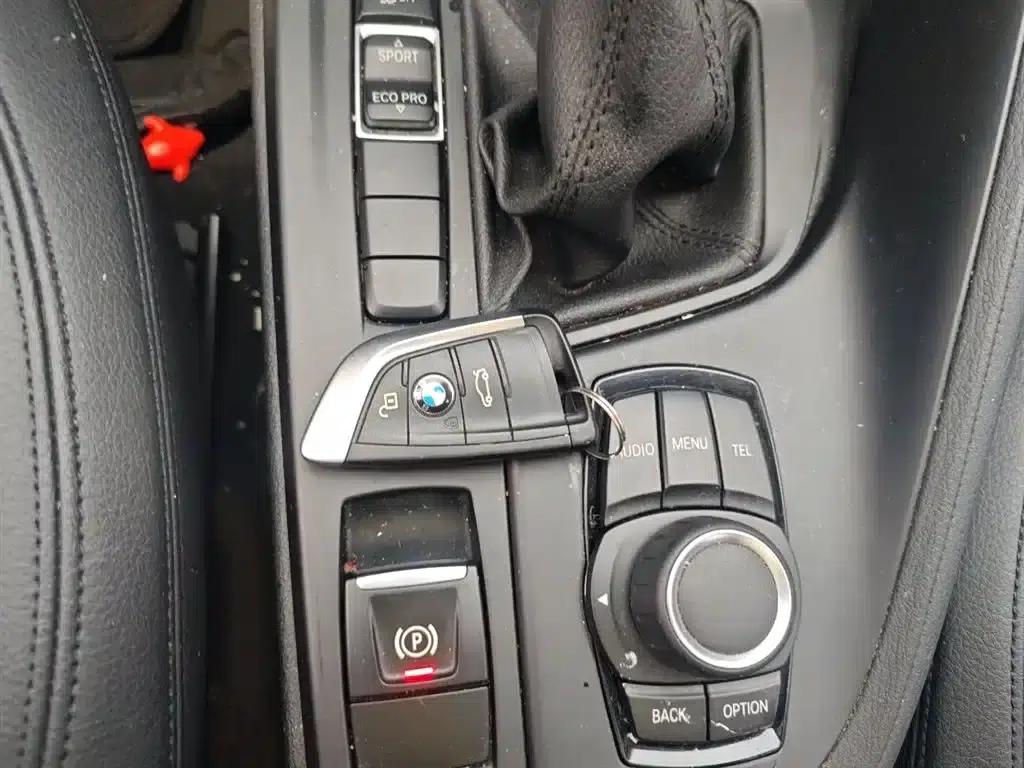 BMW X1 2016 sDrive18Li Fashion Edition — миниатюра 12