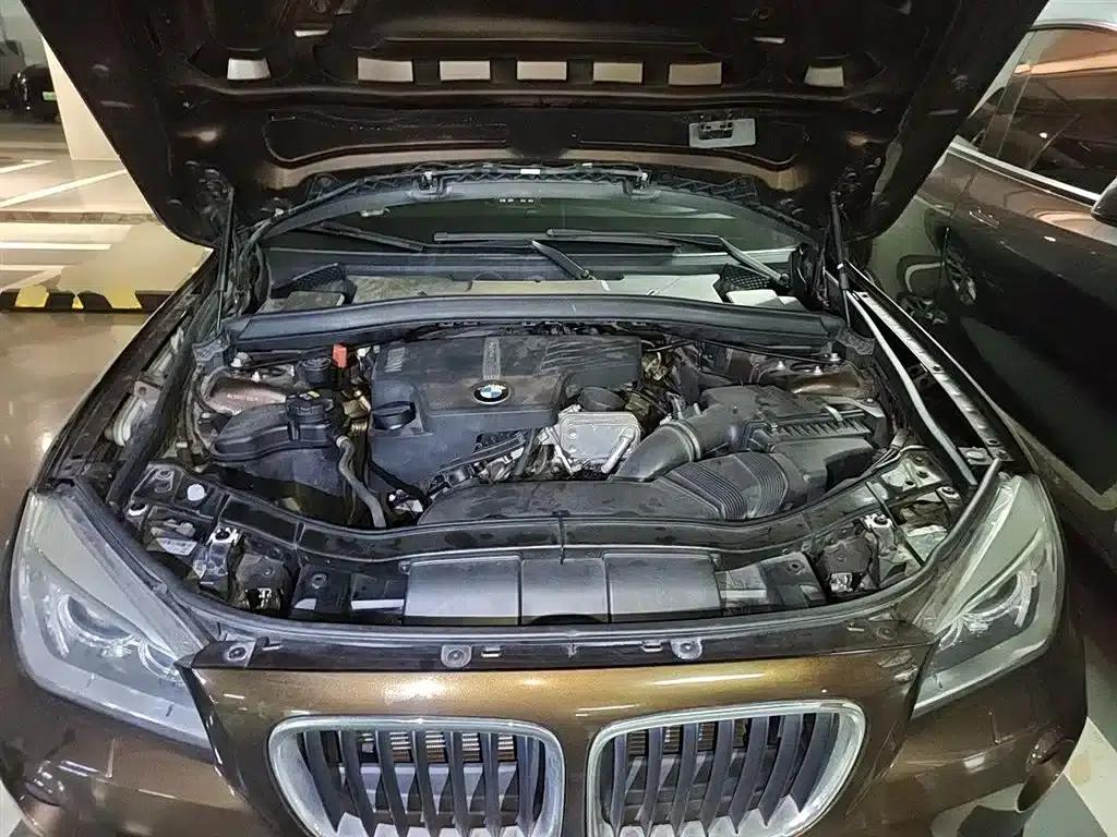 BMW X1 2014 sDrive18i Leading Edition — миниатюра 11