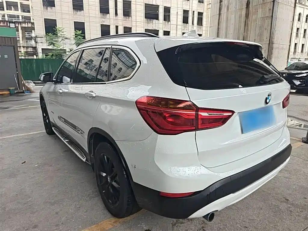 BMW X1 2018 sDrive18Li Fashion Edition — миниатюра 5
