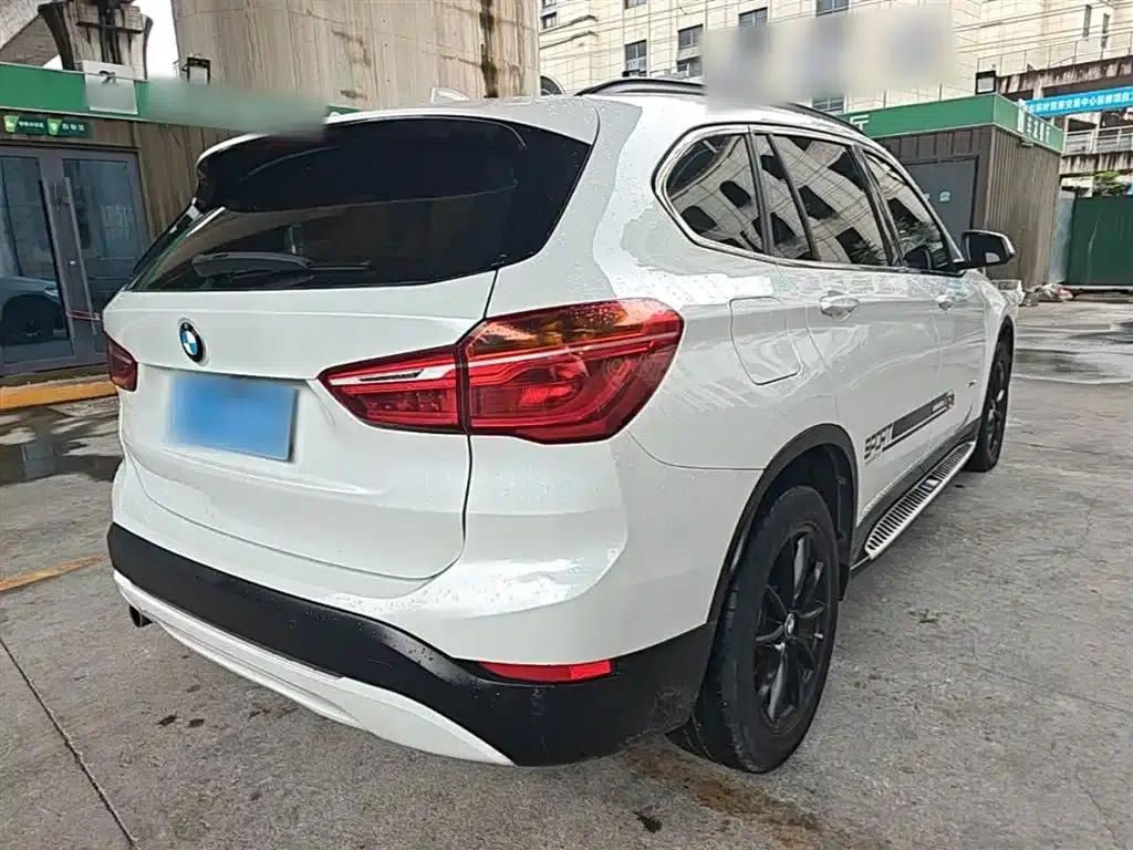 BMW X1 2018 sDrive18Li Fashion Edition — миниатюра 7