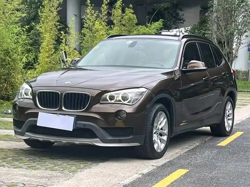 BMW X1 2014 sDrive18i Leading Edition — миниатюра 2