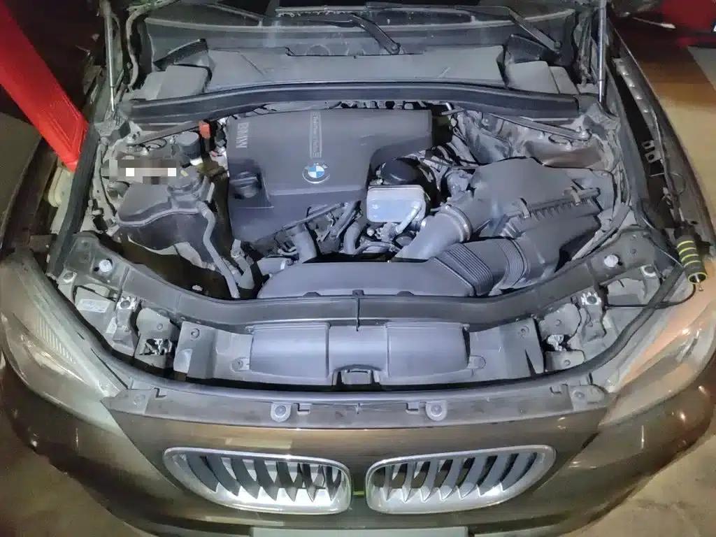 BMW X1 2014 sDrive18i Leading Edition — миниатюра 17