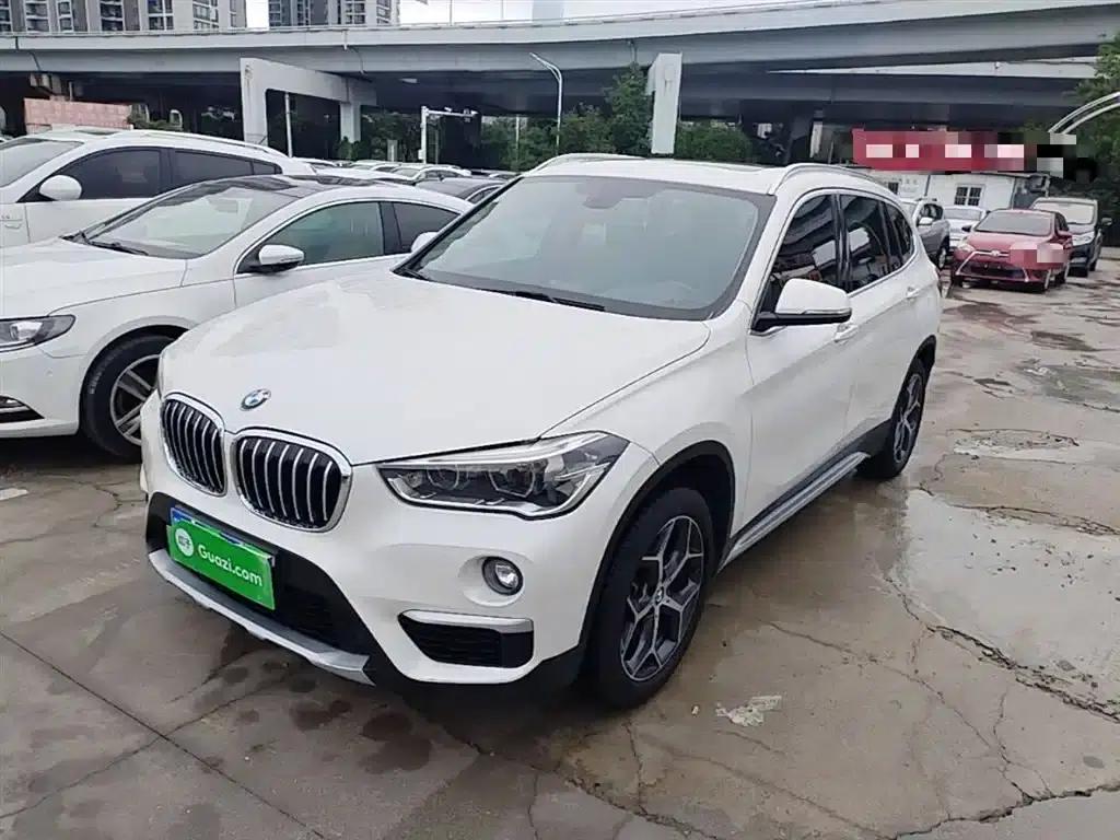 BMW X1 2019 sDrive18Li Premium — миниатюра 2