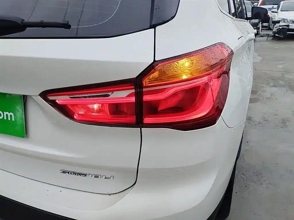 BMW X1 2019 sDrive18Li Premium — миниатюра 8