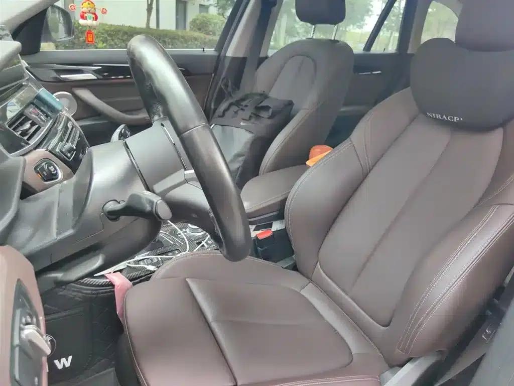 BMW X1 2021 sDrive25Li Leading Edition — миниатюра 8