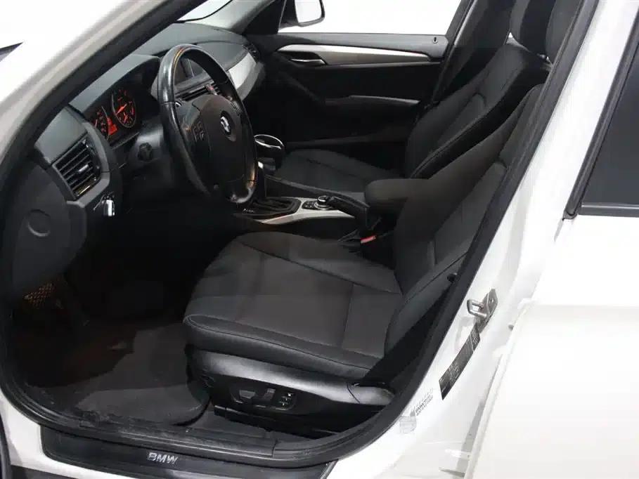BMW X1 (Imported) 2012 sDrive18i Luxury — миниатюра 10