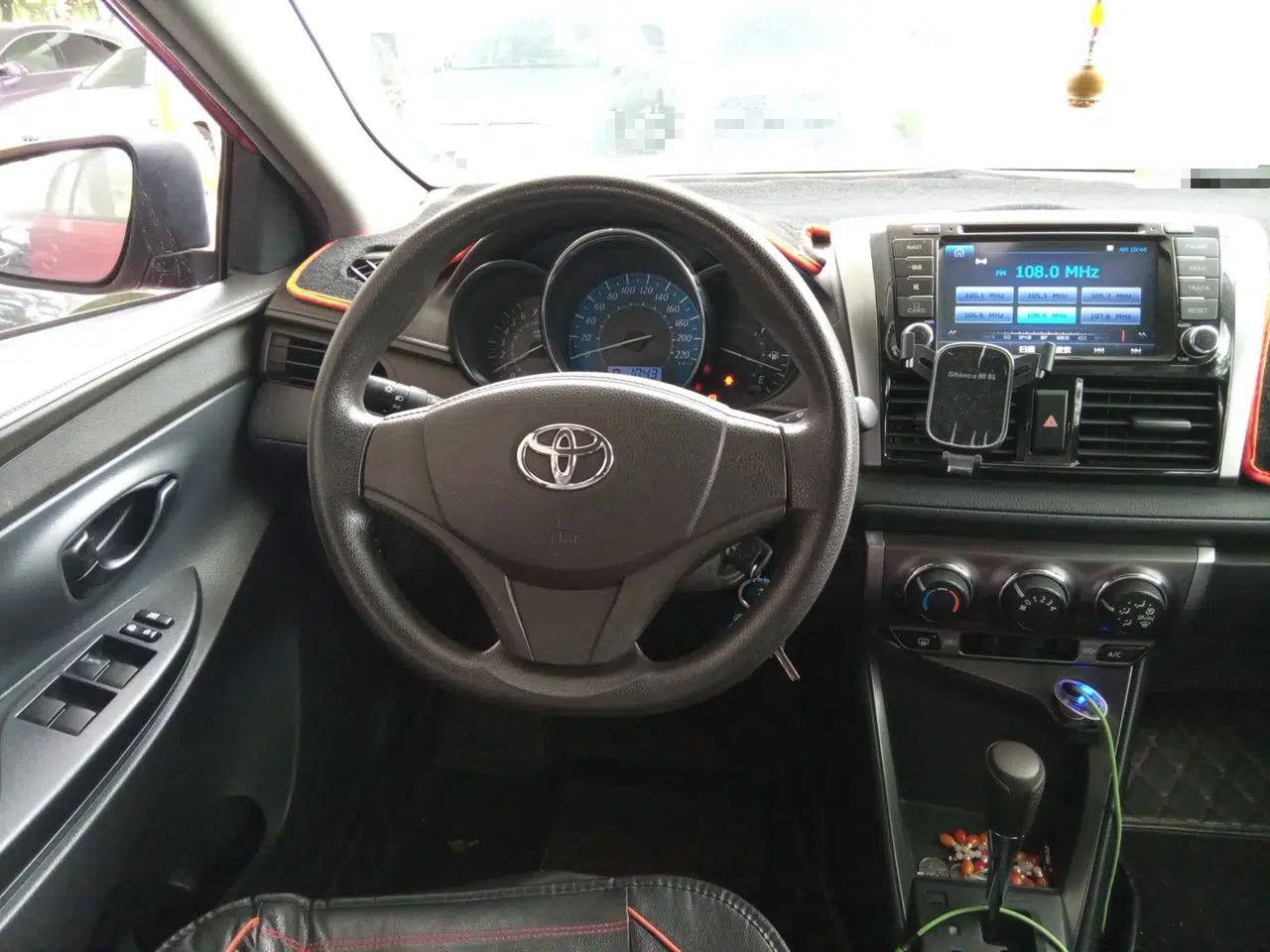 Toyota YARiS L Zhi Xuan 2014 1.3E Automatic Charm Edition — миниатюра 11