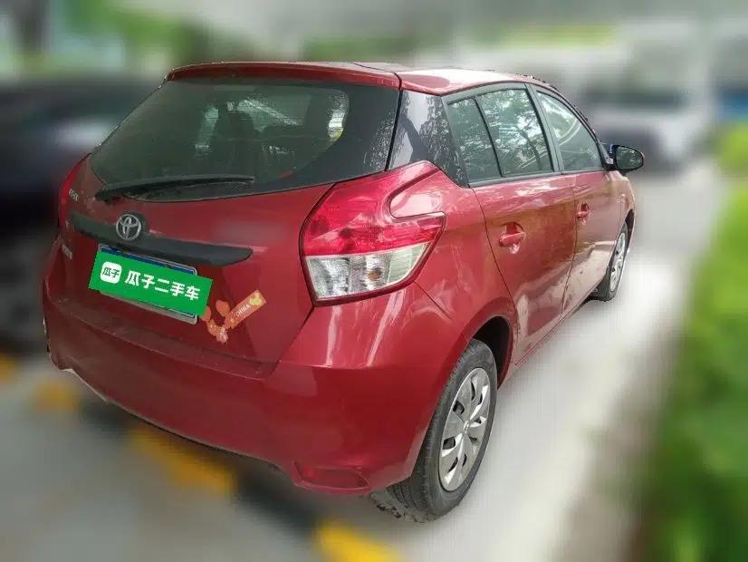 Toyota YARiS L Zhi Xuan 2014 1.3E Automatic Charm Edition — миниатюра 6