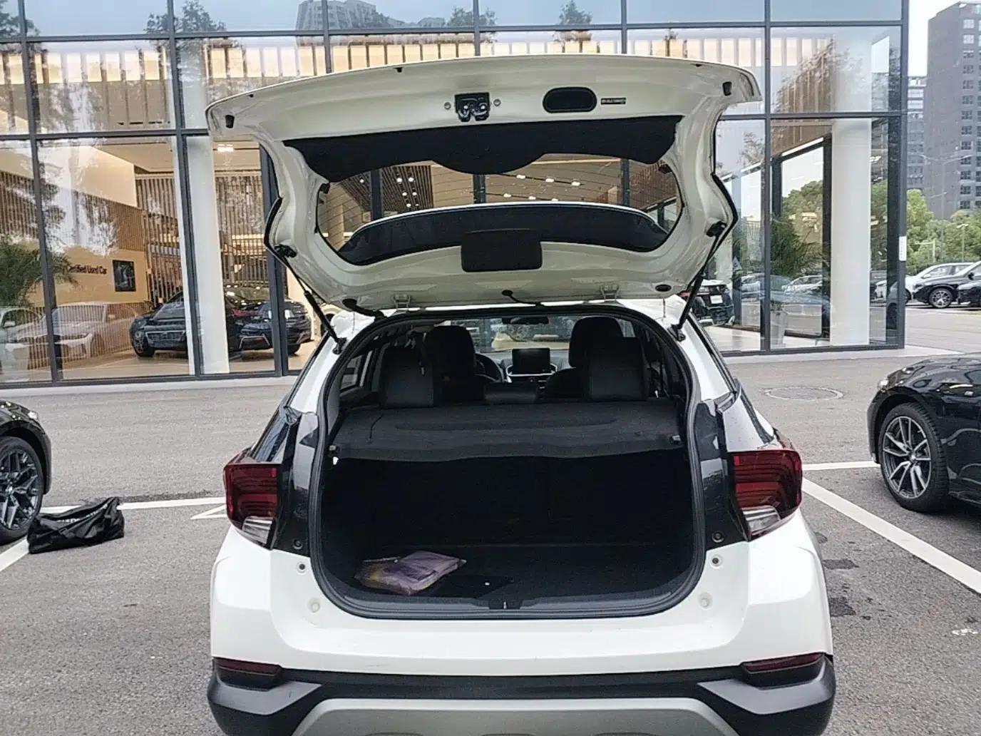 Toyota YARiS L Zhi Xuan 2021 X-Trail X 1.5L CVT Prestige Edition — миниатюра 22