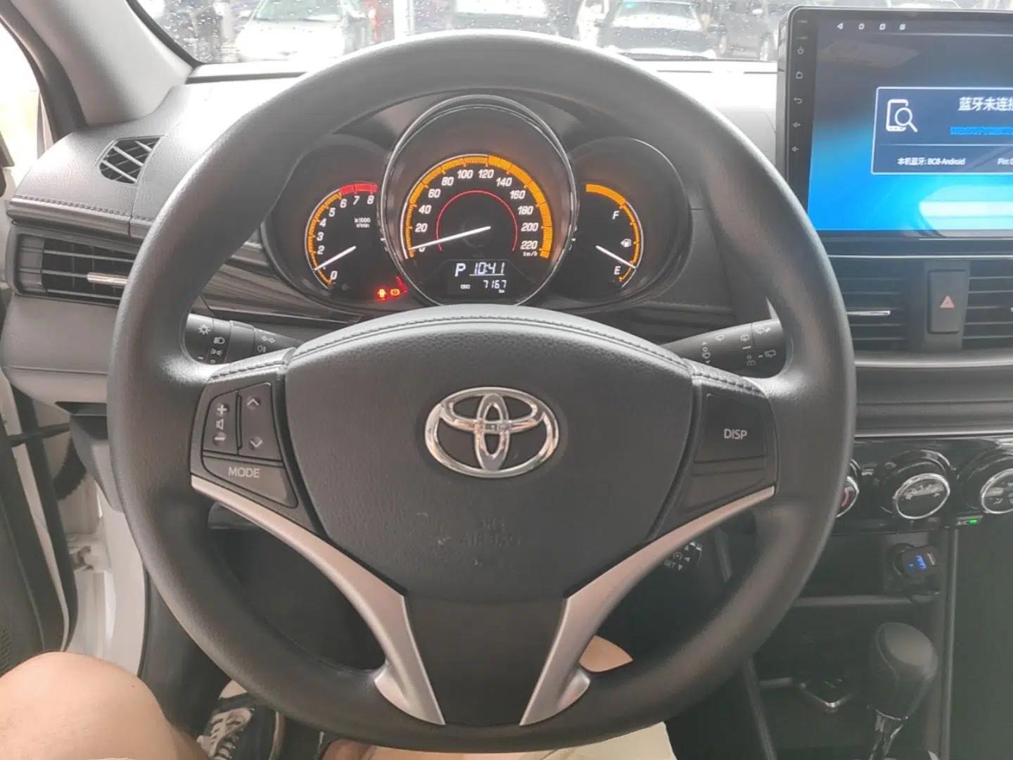 Toyota YARiS L Zhi Xuan 2022 X-Trail 1.5L CVT Luxury PLUS Edition — миниатюра 14