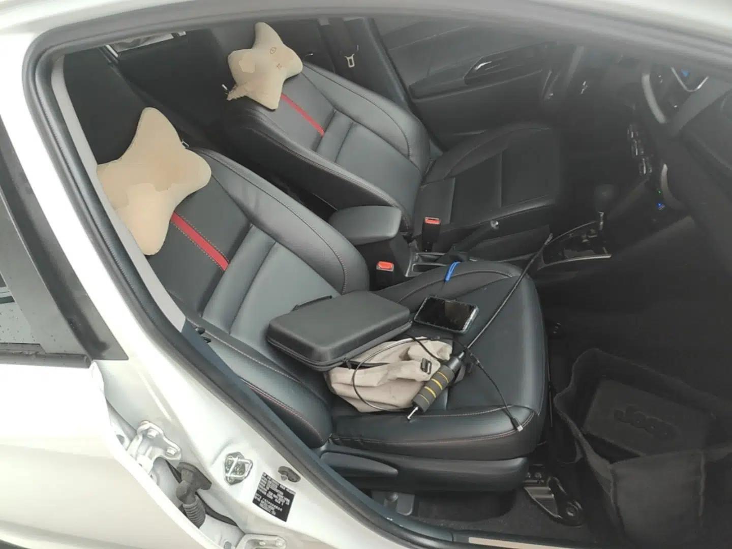 Toyota YARiS L Zhi Xuan 2022 X-Trail 1.5L CVT Luxury PLUS Edition — миниатюра 23