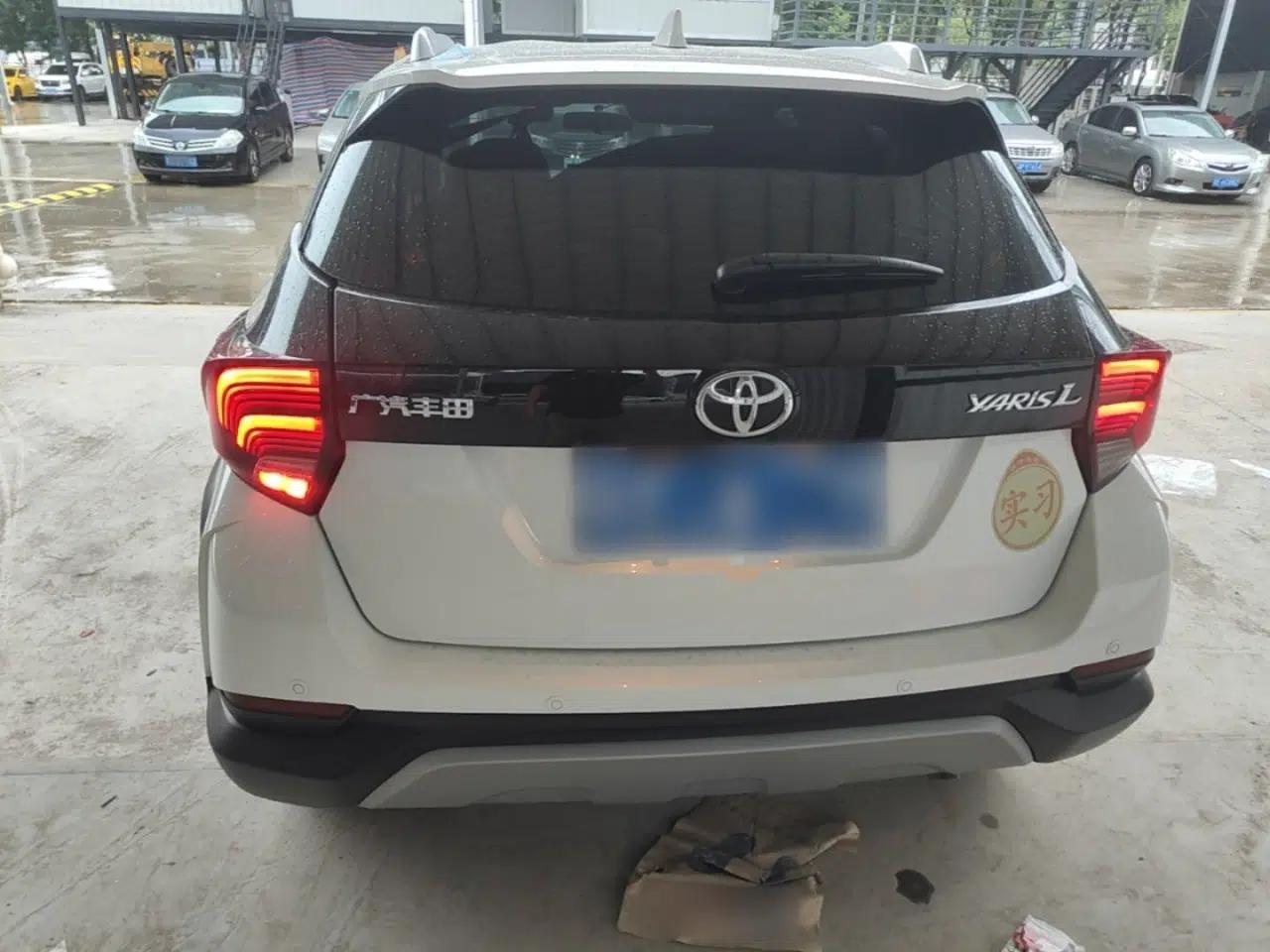 Toyota YARiS L Zhi Xuan 2022 X-Trail 1.5L CVT Luxury PLUS Edition — миниатюра 5