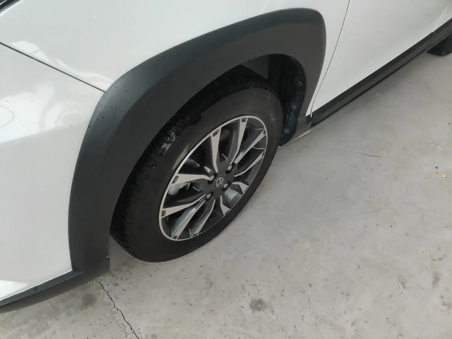 Toyota YARiS L Zhi Xuan 2022 X-Trail 1.5L CVT Luxury PLUS Edition — миниатюра 8