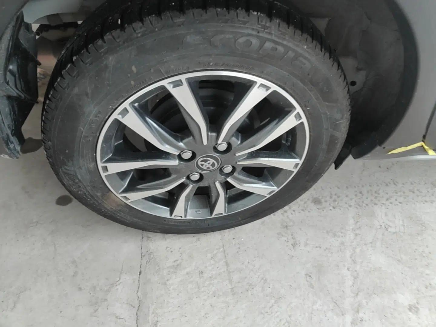 Toyota YARiS L Zhi Xuan 2022 X-Trail 1.5L CVT Luxury PLUS Edition — миниатюра 10