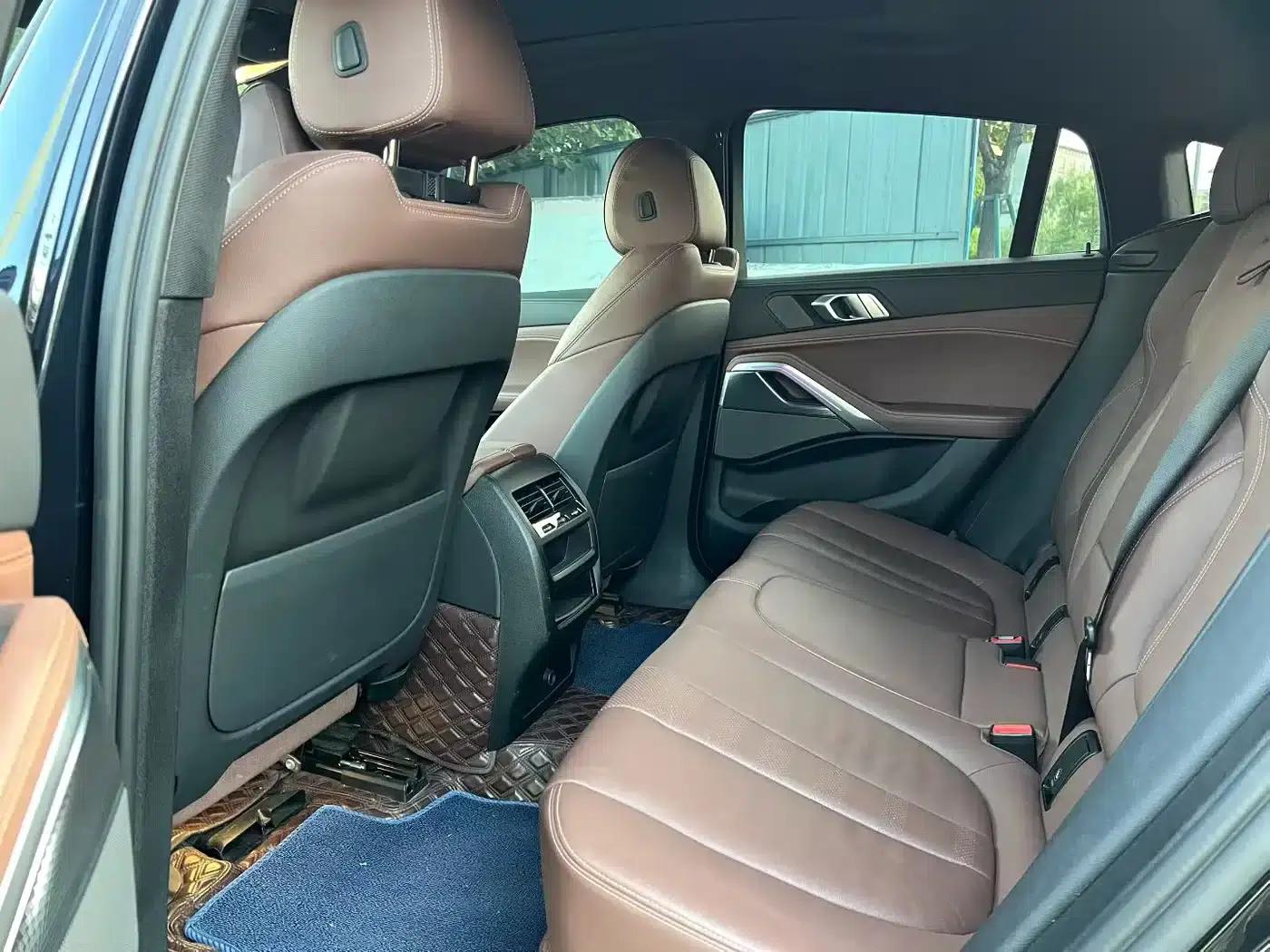 2021 BMW X6 xDrive30i M Sport Package — миниатюра 5