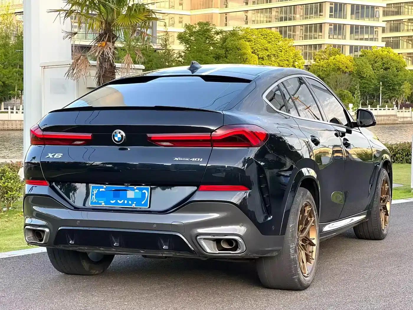 2021 BMW X6 xDrive30i M Sport Package — миниатюра 9
