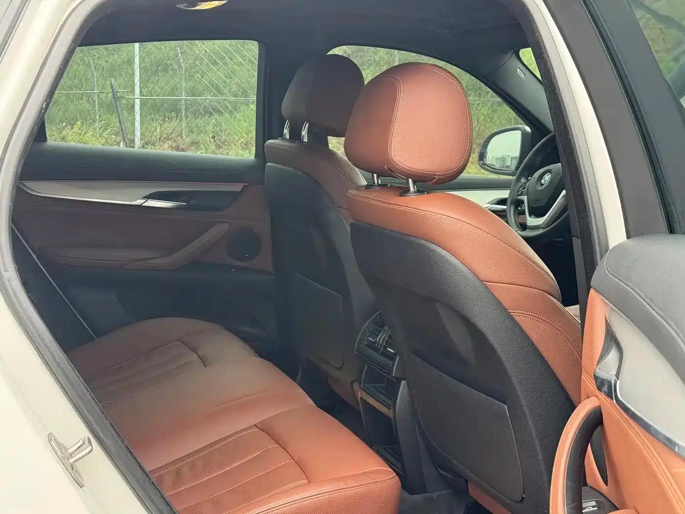 BMW X6 2018 xDrive28i — миниатюра 11