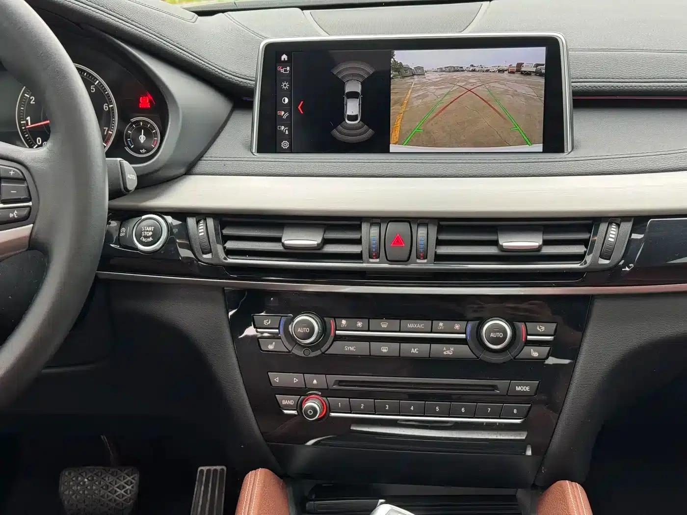 BMW X6 2018 xDrive28i — миниатюра 15