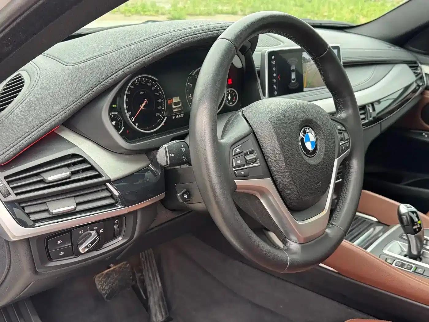 BMW X6 2018 xDrive28i — миниатюра 16