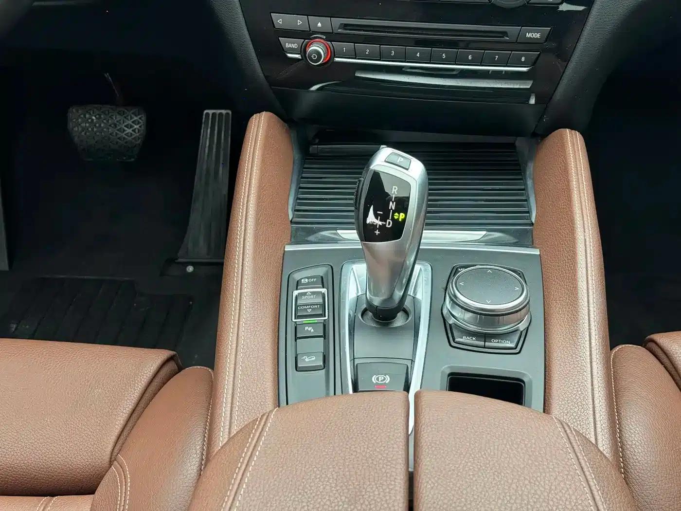 BMW X6 2018 xDrive28i — миниатюра 18
