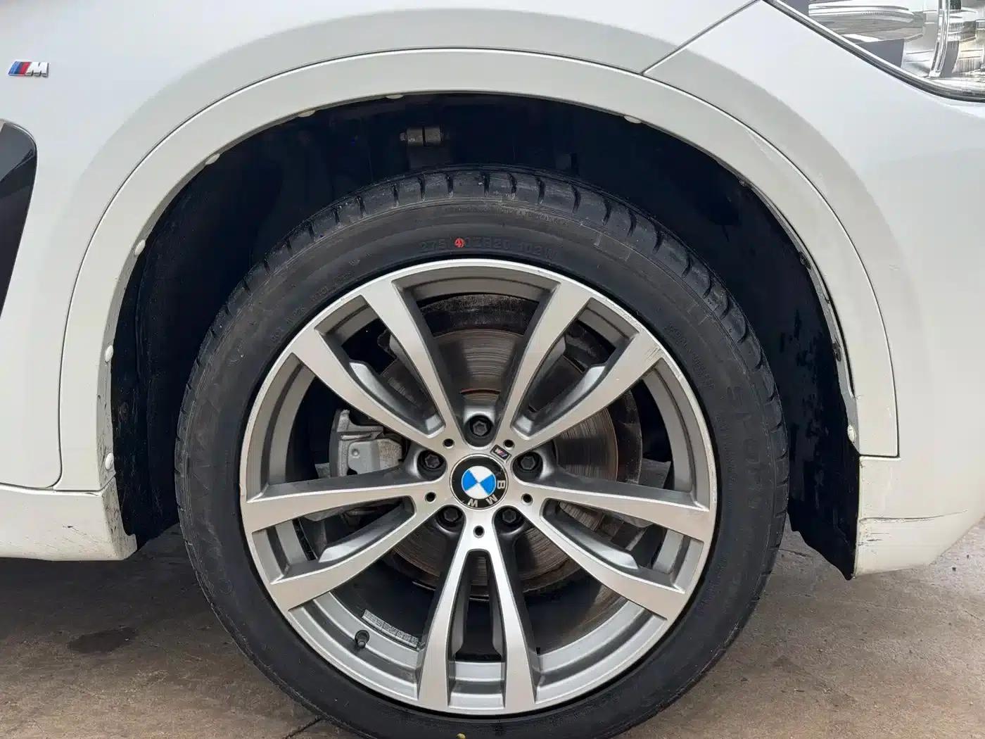 BMW X6 2018 xDrive28i — миниатюра 9
