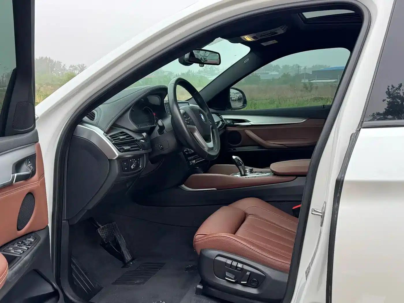 BMW X6 2018 xDrive28i — миниатюра 10