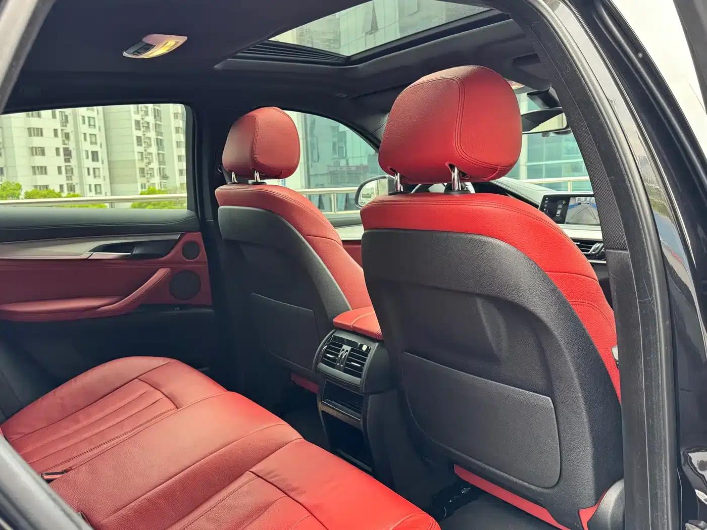 BMW X6 2019 xDrive35i Luxury M Sport Package — миниатюра 11