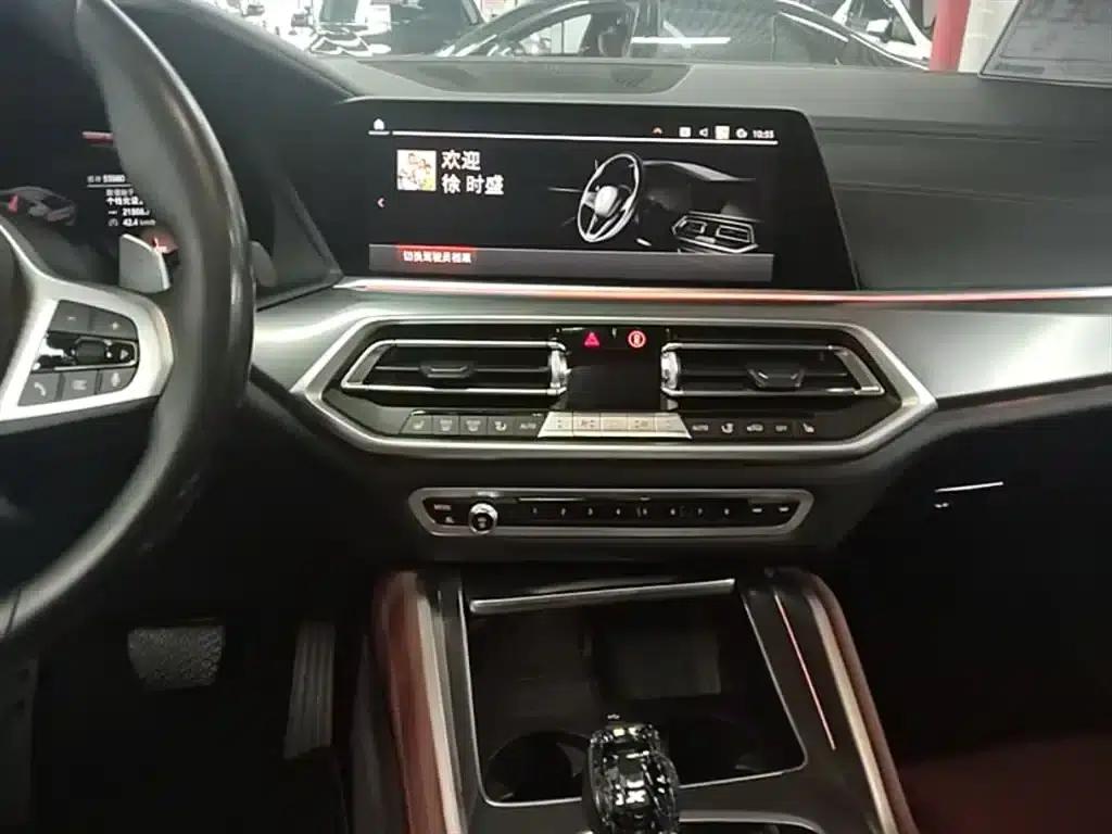2021 BMW X6 xDrive30i M Sport Package — миниатюра 13