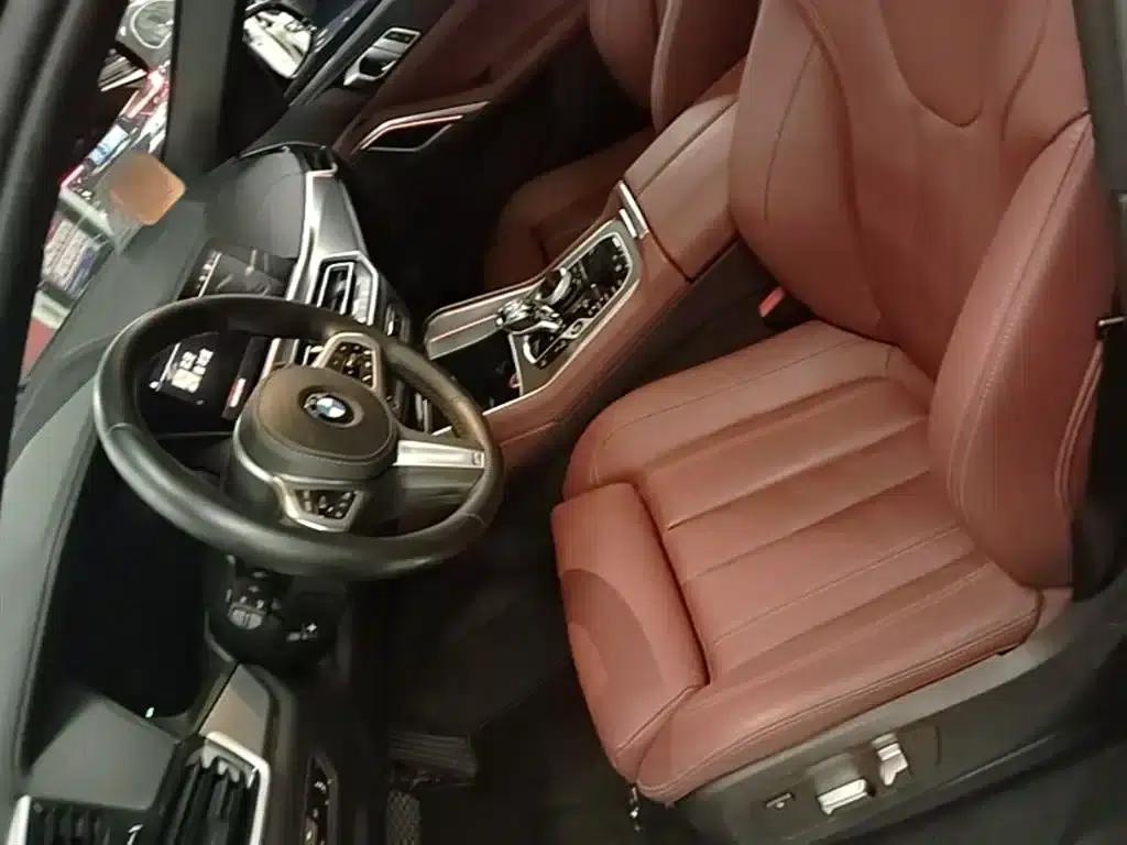 2021 BMW X6 xDrive30i M Sport Package — миниатюра 15