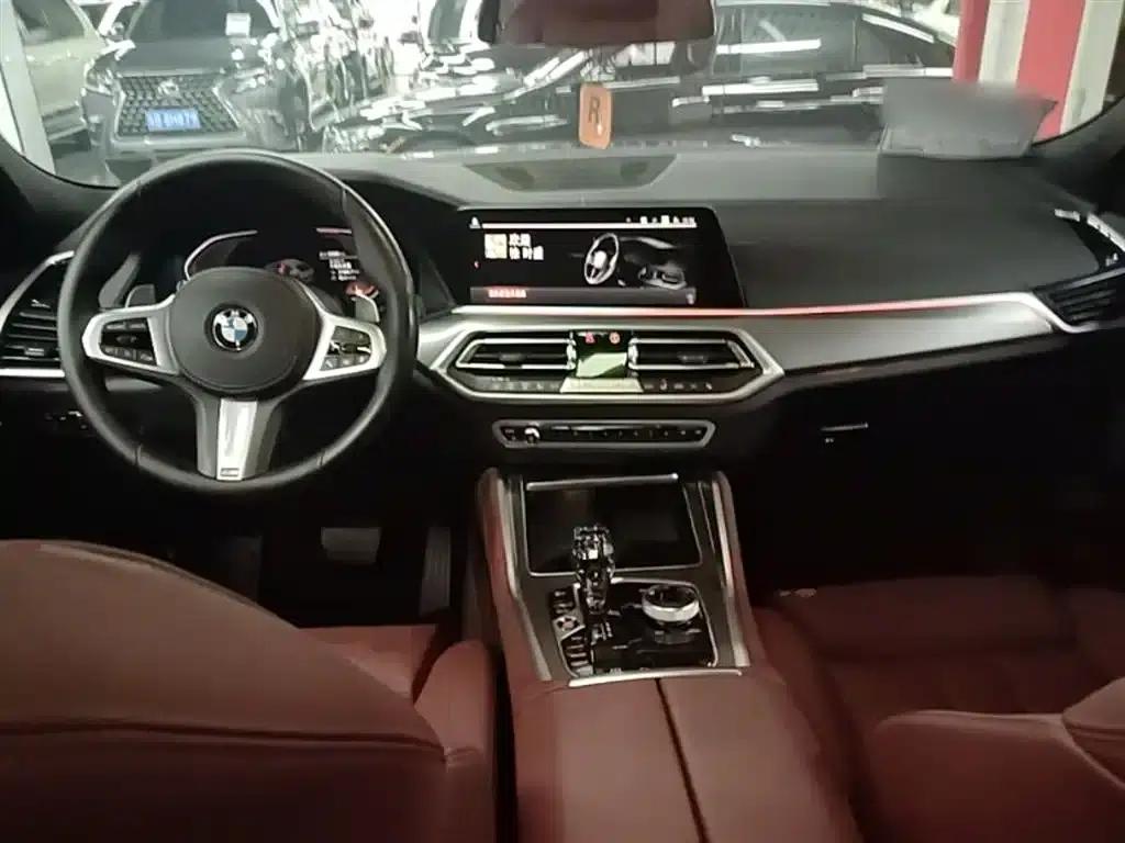 2021 BMW X6 xDrive30i M Sport Package — миниатюра 10