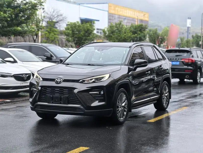Toyota Wildlander 2020 2.0L CVT Four-Wheel Drive Premium Edition — миниатюра 1