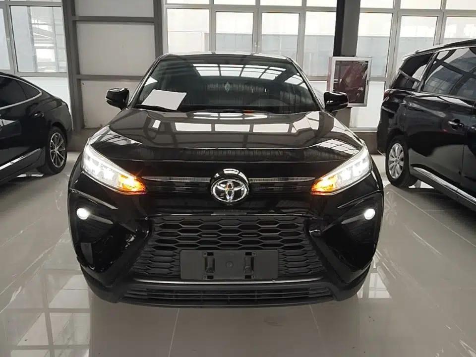 Toyota Wildlander 2023 2.0L CVT Two-Wheel Drive Leading Edition — миниатюра 2