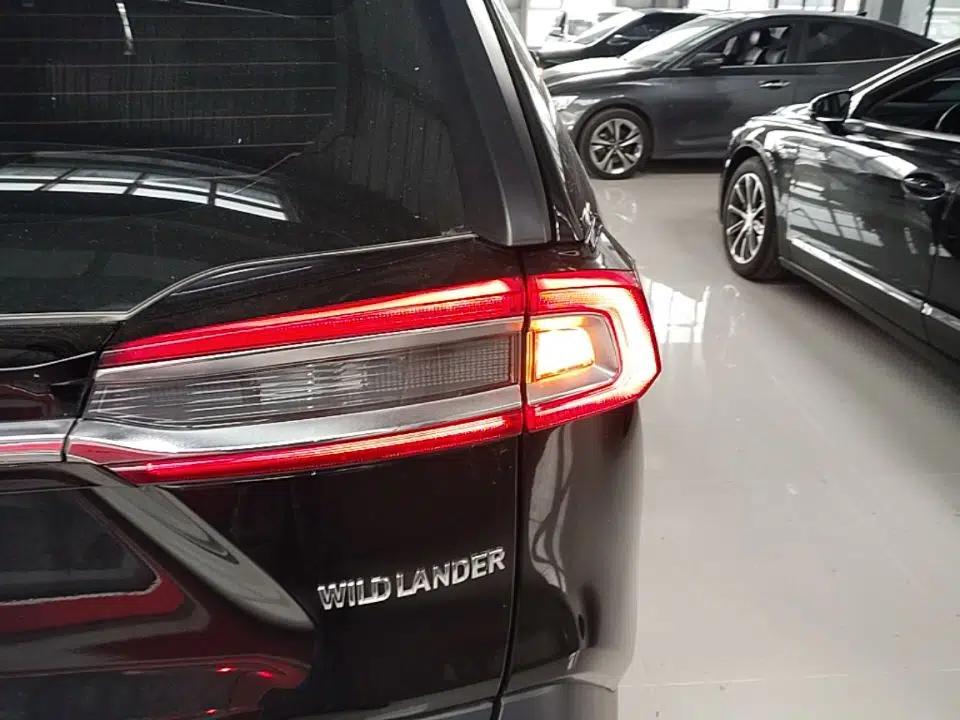 Toyota Wildlander 2023 2.0L CVT Two-Wheel Drive Leading Edition — миниатюра 7