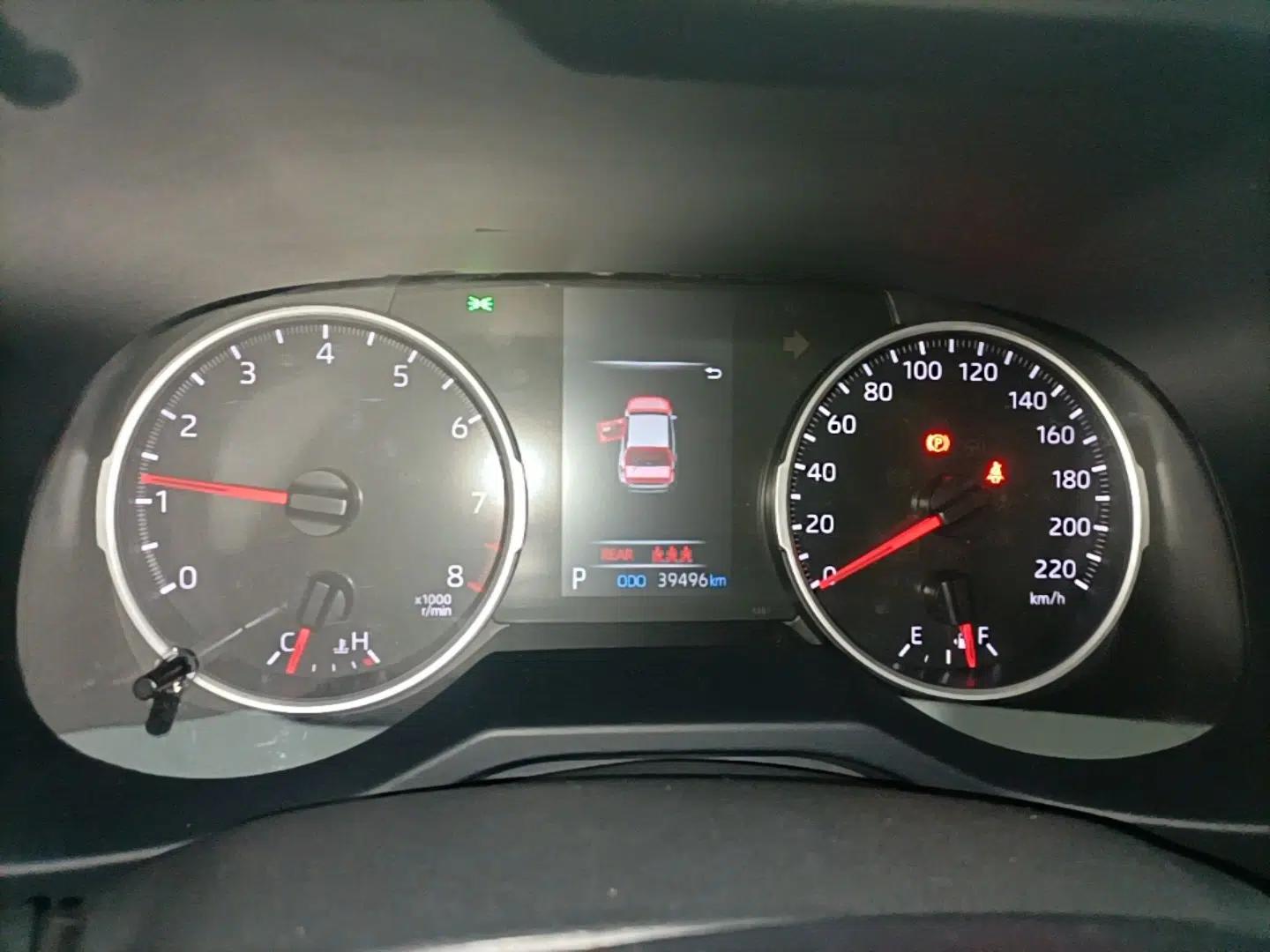 Toyota Wildlander 2022 2.0L CVT 4x4 Luxury PLUS Edition — миниатюра 14