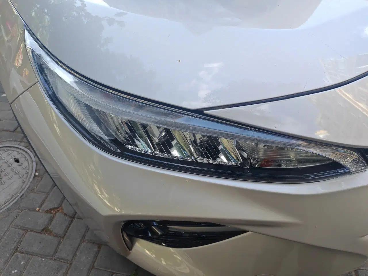 Toyota Wildlander 2020 2.0L CVT Two-Wheel Drive Luxury Edition — миниатюра 7