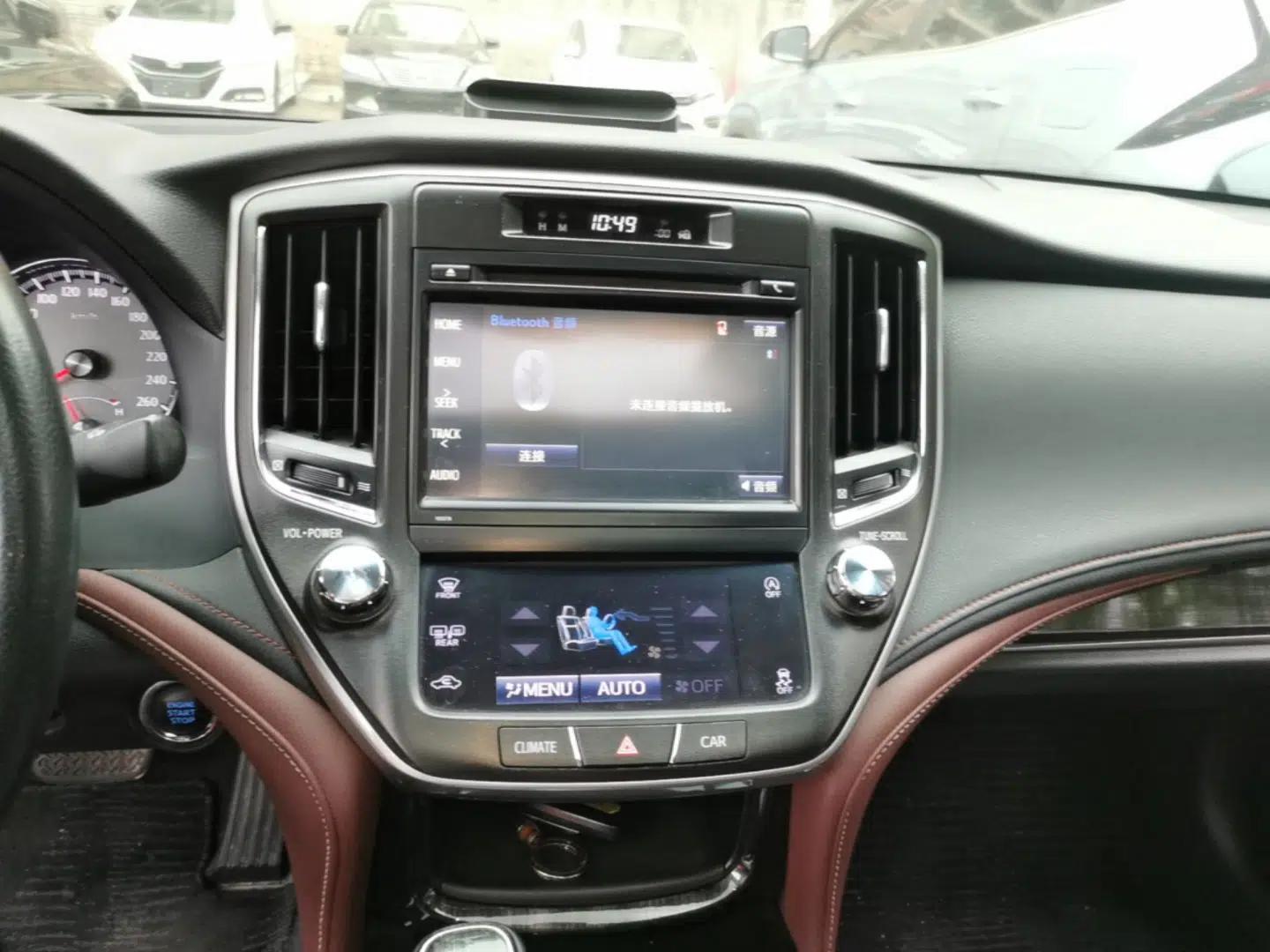 Toyota Crown 2017 2.0T Sport Edition — миниатюра 16