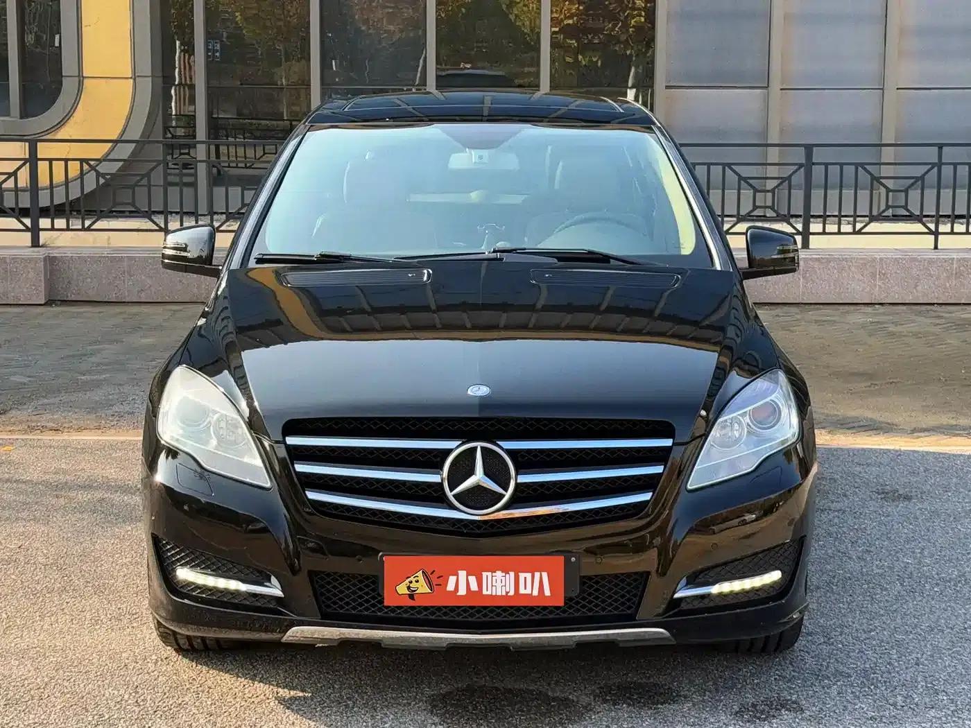 2011 Mercedes-Benz R-Class R 350 L 4MATIC — миниатюра 2