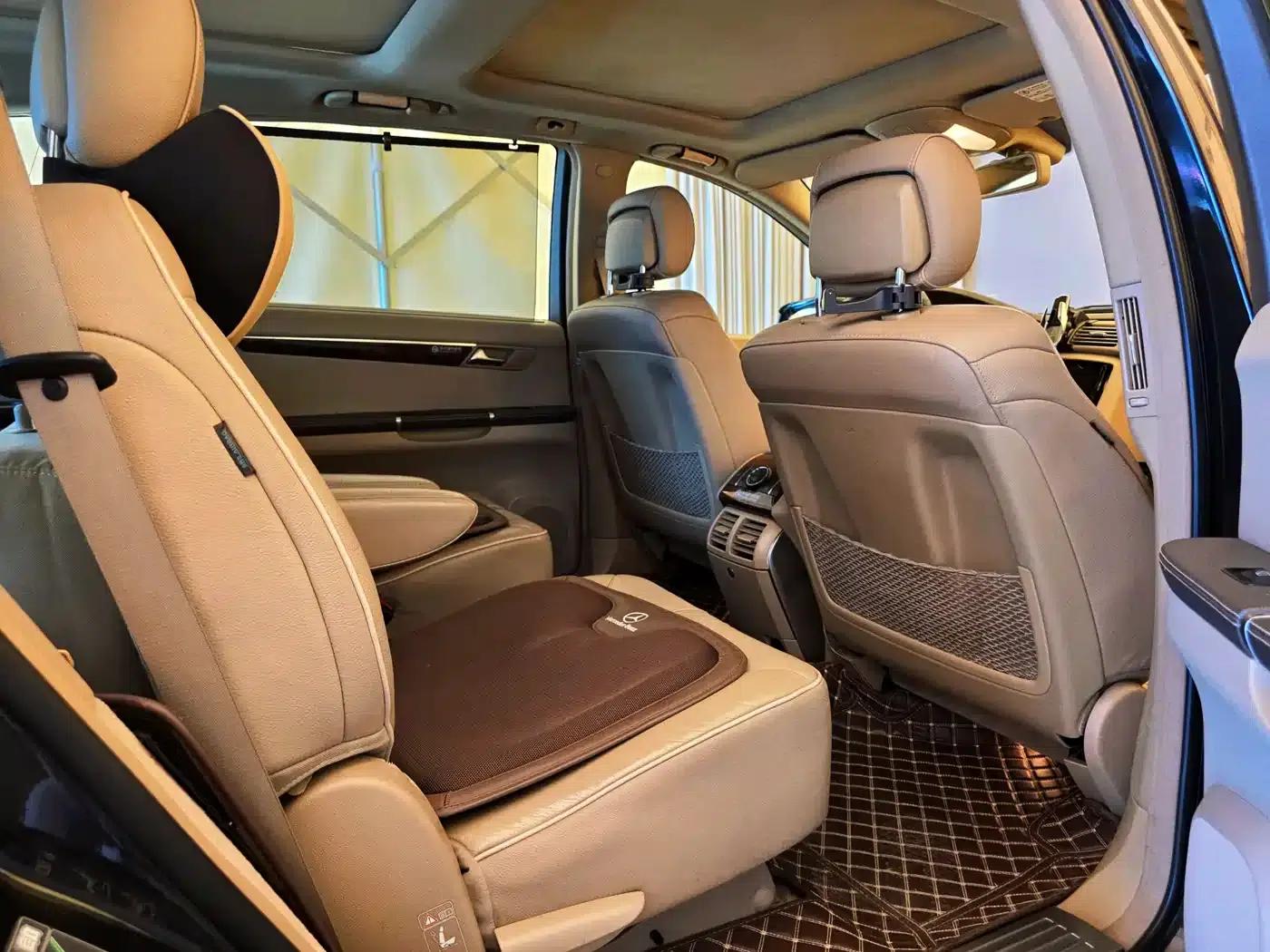 2011 Mercedes-Benz R-Class R 350 L 4MATIC — миниатюра 14
