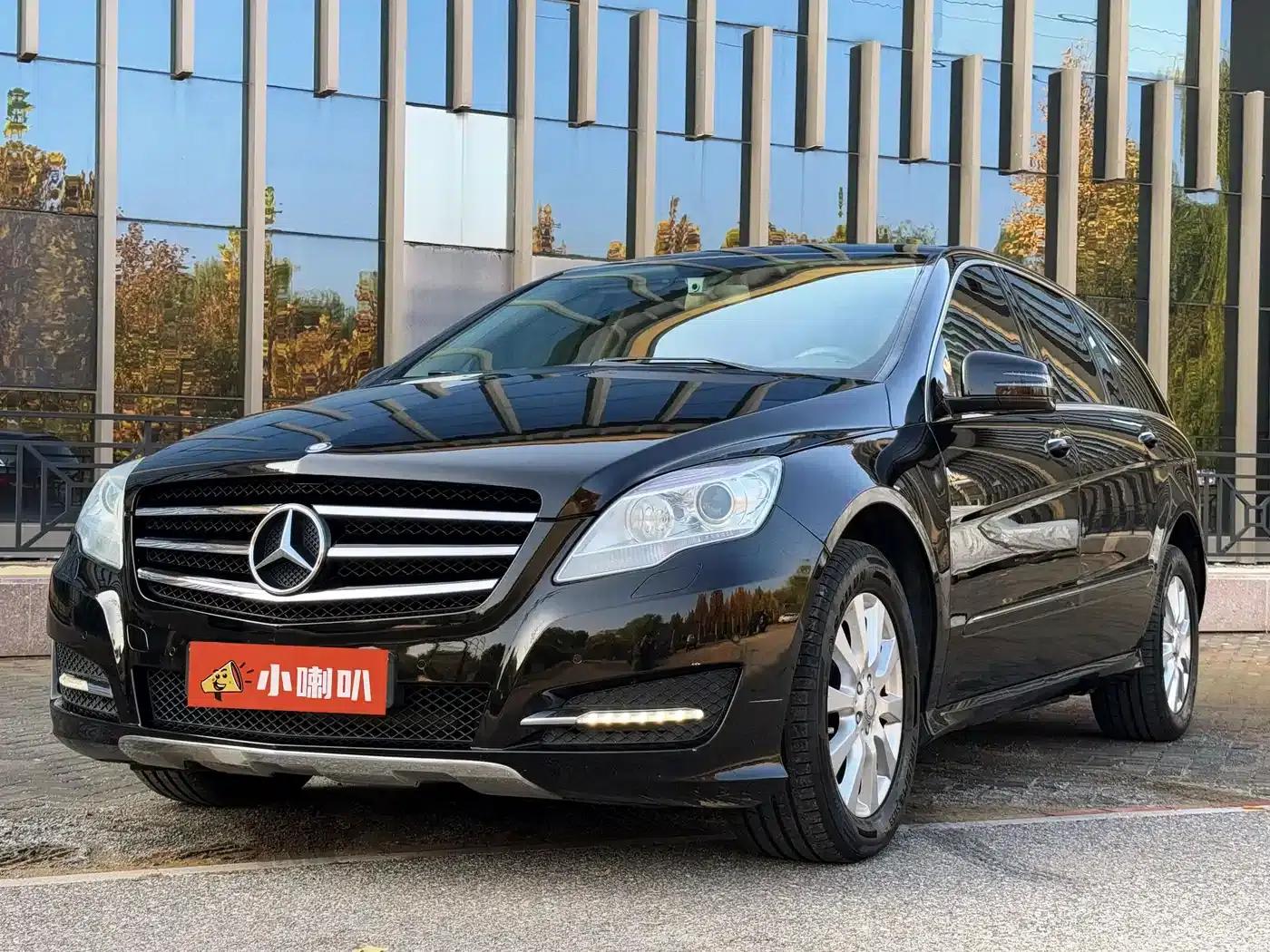 2011 Mercedes-Benz R-Class R 350 L 4MATIC — миниатюра 3