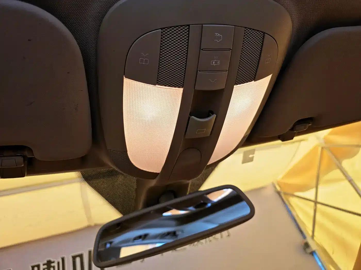 2011 Mercedes-Benz R-Class R 350 L 4MATIC — миниатюра 7