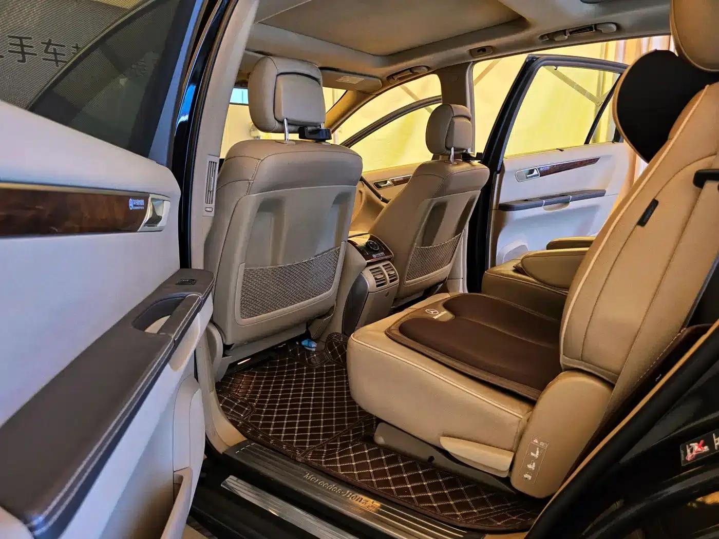 2011 Mercedes-Benz R-Class R 350 L 4MATIC — миниатюра 8